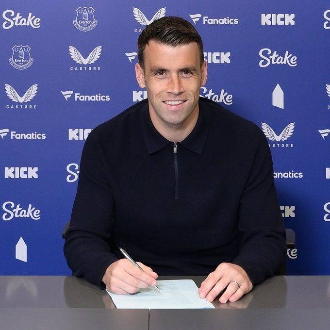 Everton Official: Club Extends Captain Seamus Coleman’s Contract Until End of This Season -illustration-