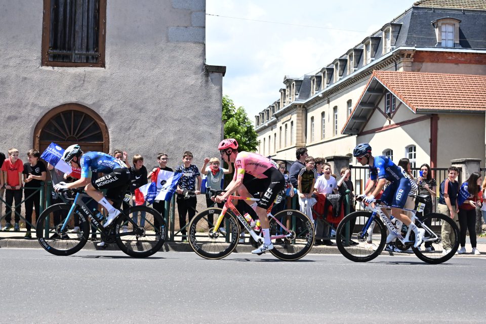 2024 Tour de Suisse Stage 3: Drakeki Pulls Off a Surprise to Grab the Yellow Jersey -illustration-4