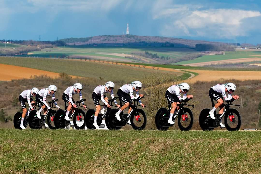 2024 Paris-Nice S3: UAE Team Emirates Triumphs in TTT, Claims Three Jerseys -illustration-9