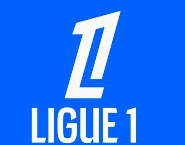 Finally, a deal is in place! Official: DAZN, beIN secure broadcasting rights for the _ season of Ligue 1 with a total fee of hundreds of millions of Euros -illustration-