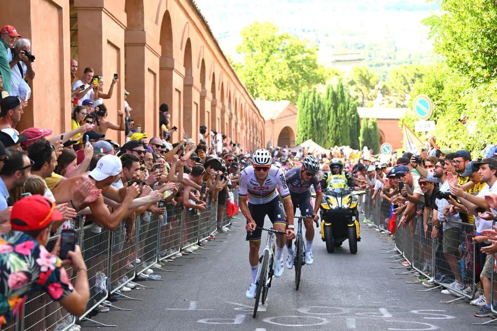 2024 Tour de France Stage 2: Van Aert’s Bold Move Seals the Victory -illustration-10