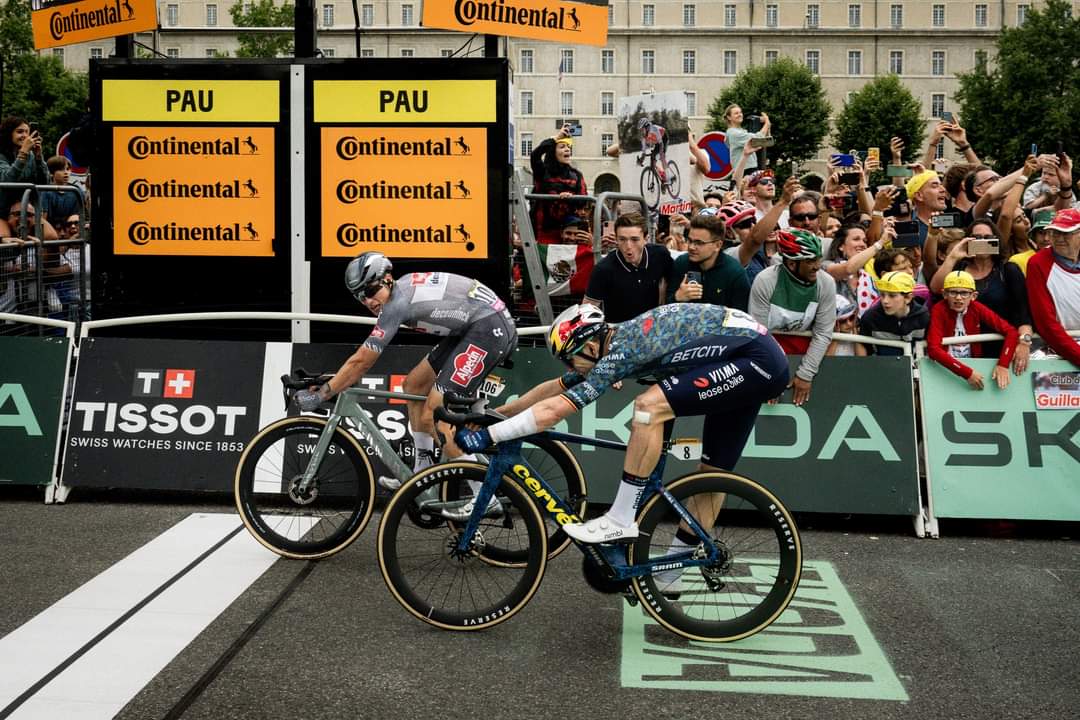 Stage 13 of the 2024 Tour de France: A Clean Cut Victory, Philipsen Returns with Force -illustration-12