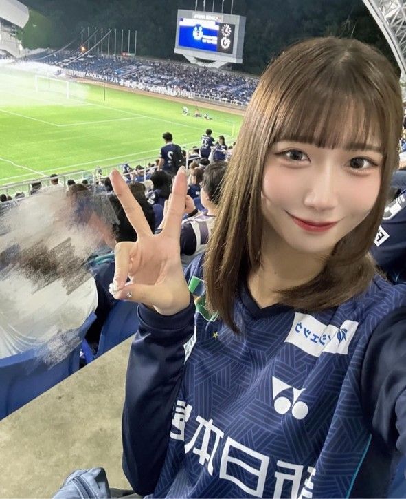 J.League Beautiful Fans Tour: Graceful, Genuine, with Smooth and Well-Proportioned Features -illustration-23