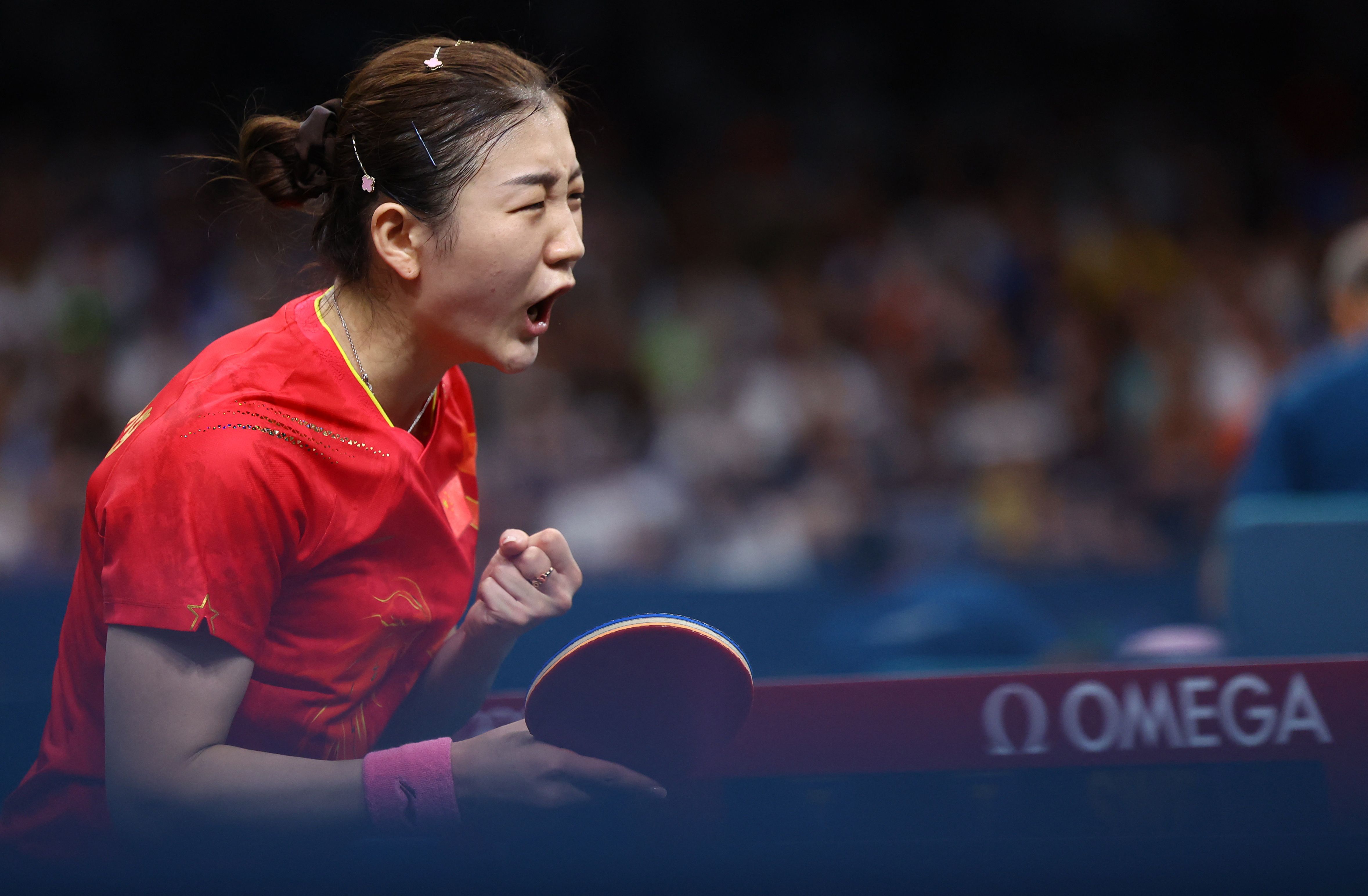 Ping-Pong Women’s Singles – Quarterfinals: Chen Meng Defeats Dutch Player Irland to Advance -illustration-