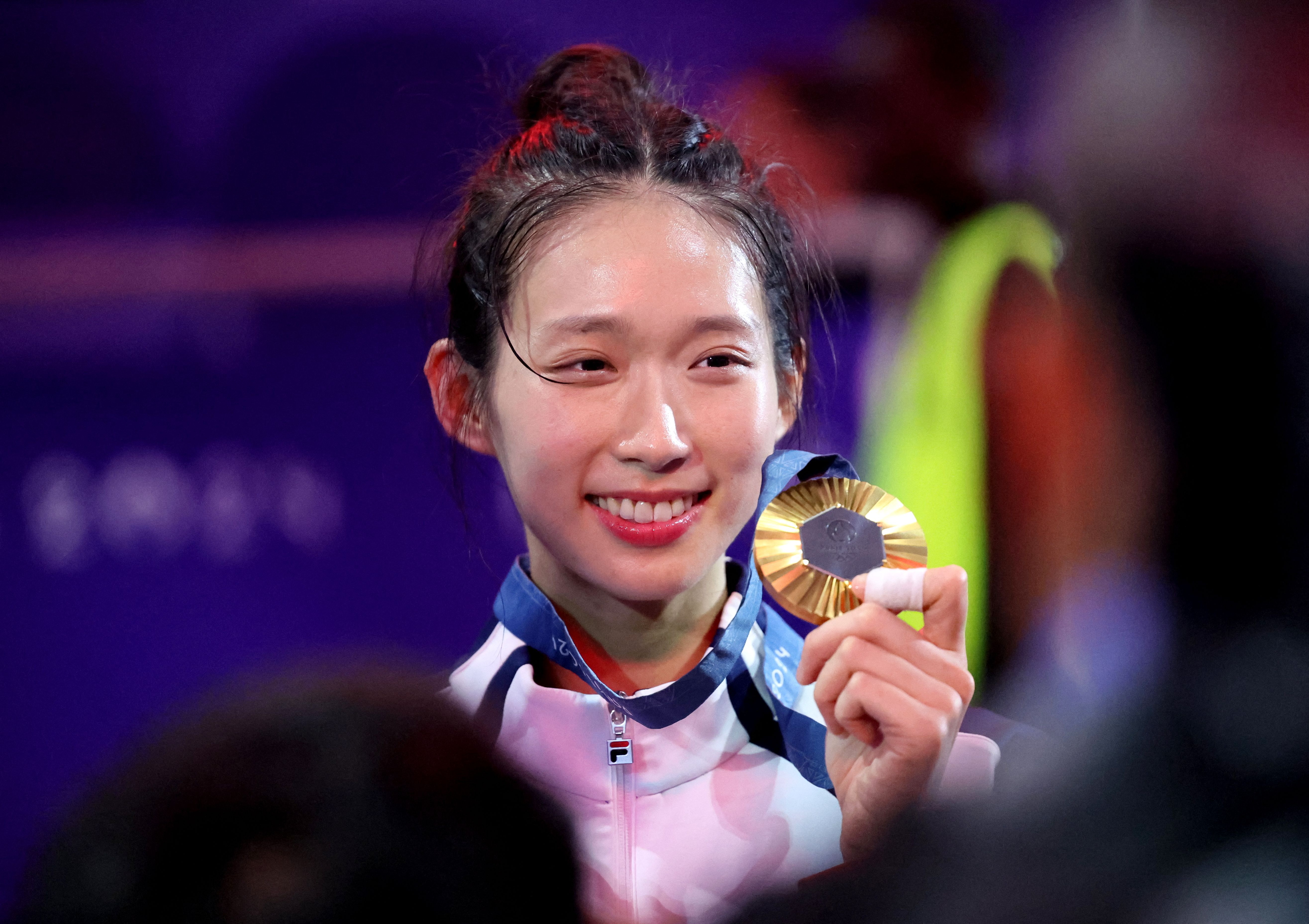 Foreign Media Tally of Olympic Gold Medal Bonuses: Hong Kong, China Tops with $768,000 -illustration-