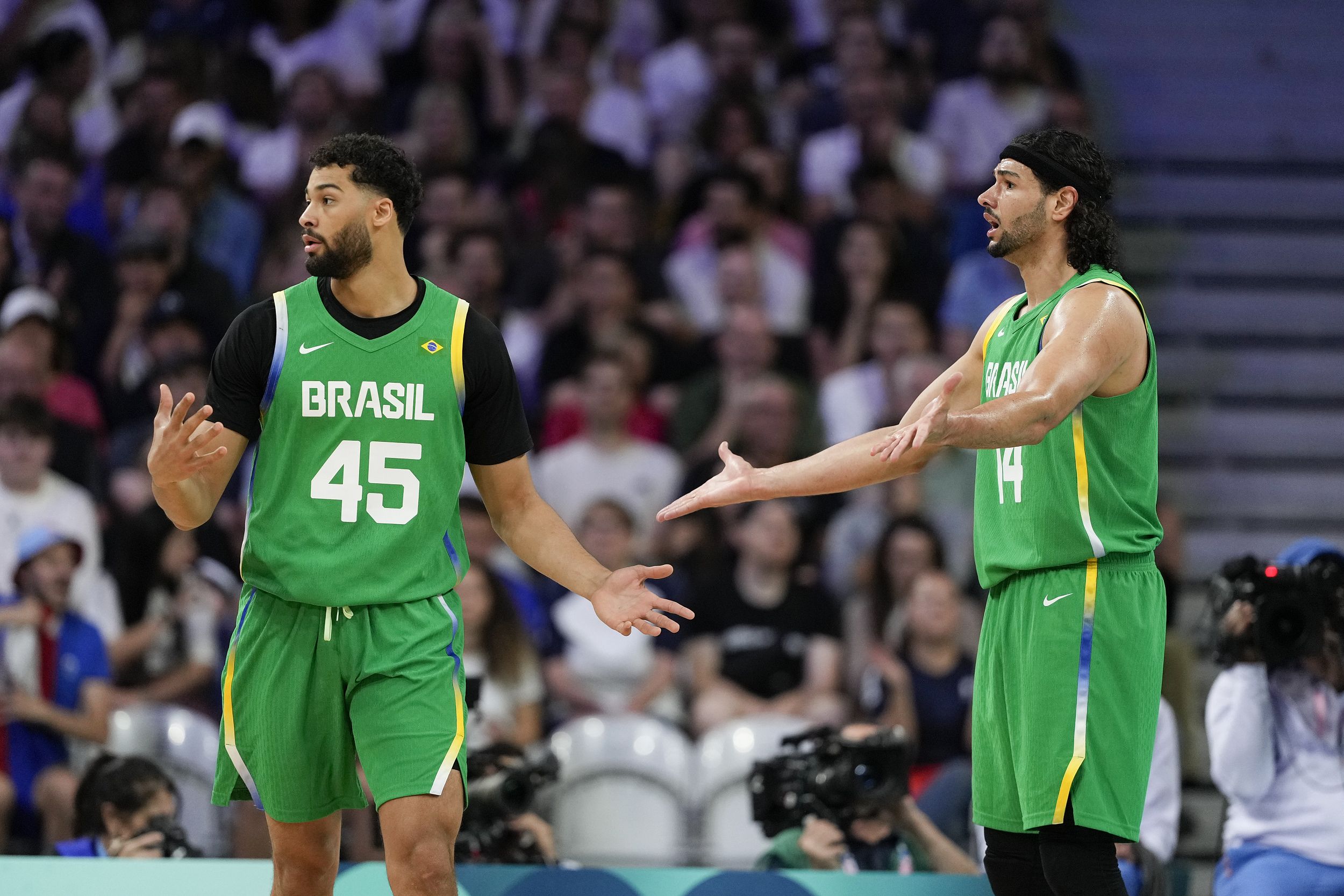 Summer Olympics Men’s Basketball Semi-Final: Valançey-Moreau Shares Rebounds & Gobert Shares Turnovers, France Leads Brazil -illustration-