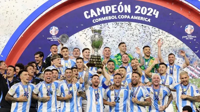 Foreign Media: Argentina Expected to Host 2028 Copa America, Co-Hosting with Uruguay Not Ruled Out -illustration-