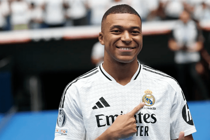 What an Impact! Marca: Adidas Predicts That Mbappe Could Nearly Quintuple Real Madrid’s Jersey Sales -illustration-