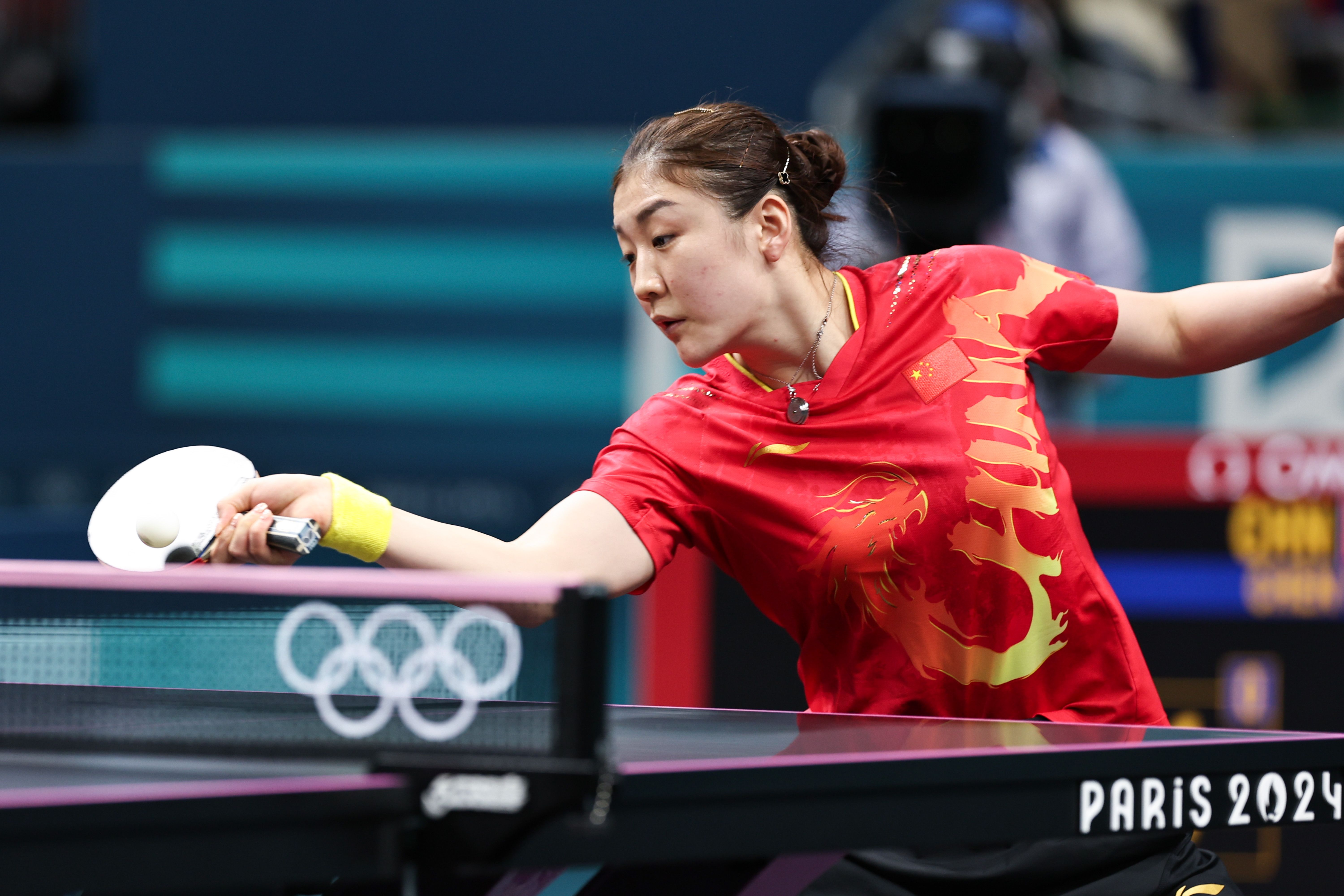 Olympic Women’s Singles Table Tennis Final: Chen Meng Defeats Teammate Sun Yingsha to Retain Championship Title -illustration-1