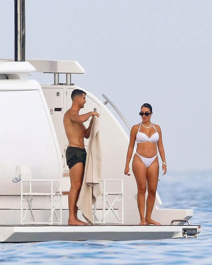 Cristiano Ronaldo and Georgina Were Previously Vacationing in Monaco, Paparazzi in Tow -illustration-