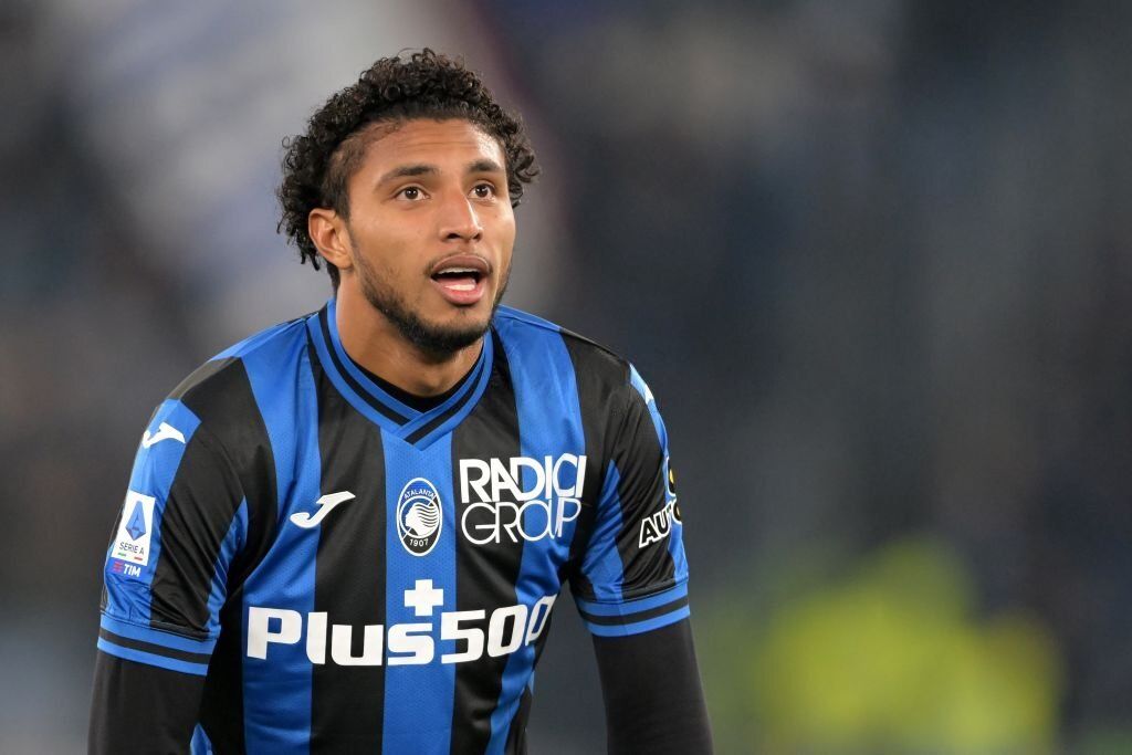 Pedula: Manchester United Executives Appear at Atalanta HQ to Inquire About Edson -illustration-