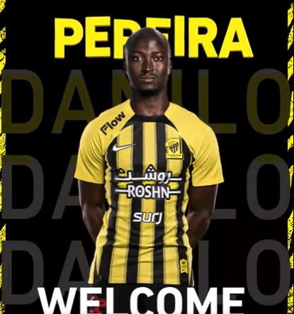 Official: Al Ittihad Jeddah Signs Paris Midfielder Danilo Pereira for 5 Million Euros -illustration-