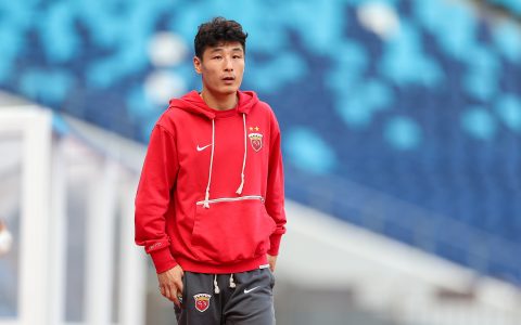 Eastern Sports Journalist: Port is Slightly Stronger than Mount Tai, but Wu Lei's Injury Nullifies the Gap