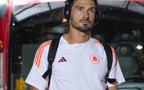 Italian Media: Hummels Reveals to Fans He Doesn’t Know Why He Hasn’t Played Yet