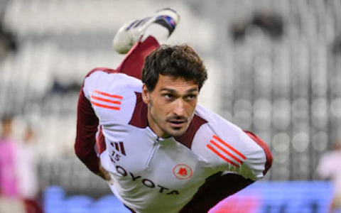 Italian Media: Hummels Struggles to Secure Playing Time at Roma, May Consider Return to Bundesliga