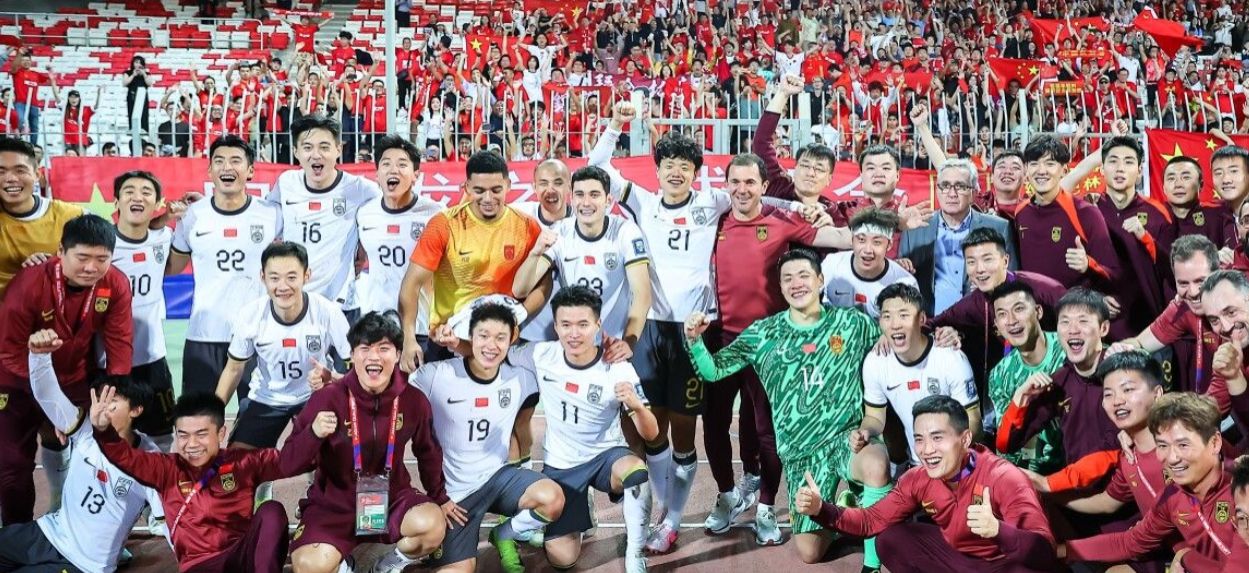 Chinese Football Welcomes a Comprehensive Revival! National Team Secures Two Consecutive Wins, While Youth Teams Display Fearless Firepower